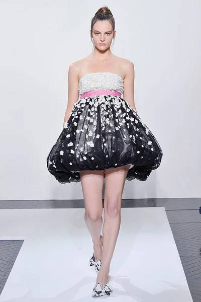Look 22